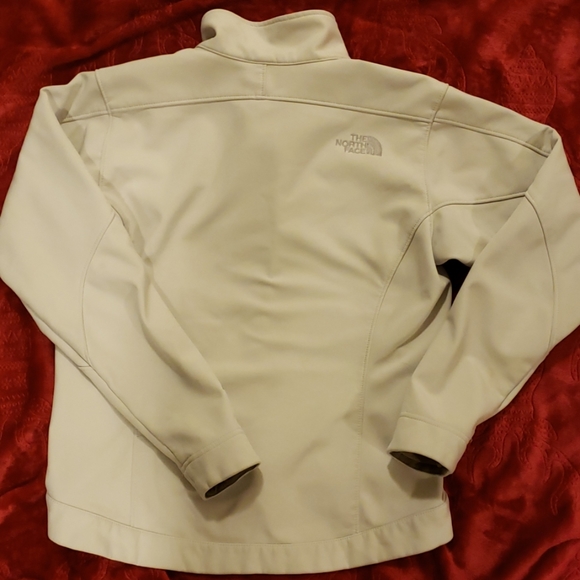 The North Face Jacket - Picture 3 of 8